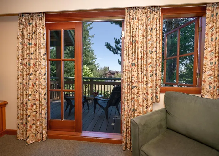 Painter'S Lodge